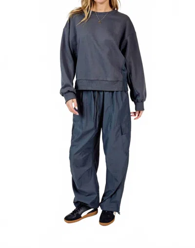 SADIE & SAGE VITA ELASTIC WAIST CARGO PANTS IN CHARCOAL