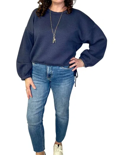 Sadie & Sage Pastime Textured Pullover In Navy In Blue