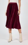 Sadie & Sage Silent Streets Pleated Midi Skirt In Wine In Burgundy