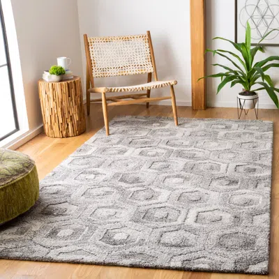 Safavieh Abstract Hand Made Area Rug, Grey / Beige Contemporary Style Non-shedding In Gray