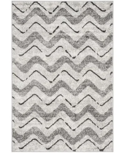 Safavieh Adirondack 121 Silver And Charcoal 5'1" X 7'6" Area Rug In Multi