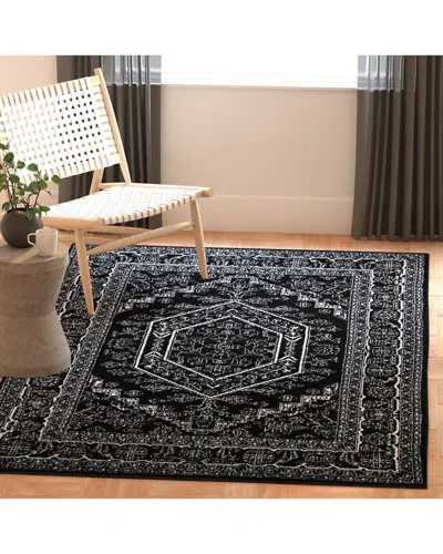 Safavieh Adirondack Borealis Power Loomed Rug Black / Ivory
