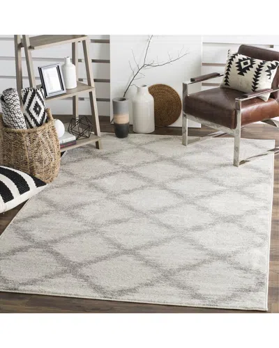 Safavieh Adirondack Distella Power Loomed Rug Ivory / Silve In Gray