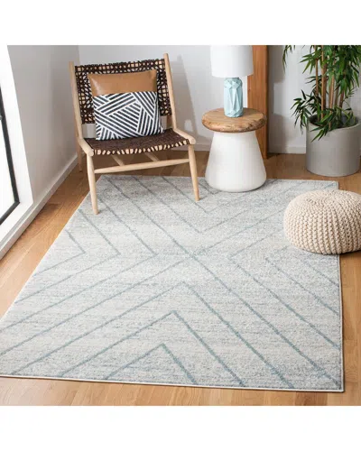 Safavieh Adirondack Evanne Power Loomed Rug Light Grey / Li In White