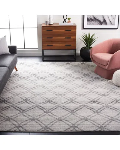 Safavieh Adirondack Forestine Power Loomed Rug Silver / Cha In Gray
