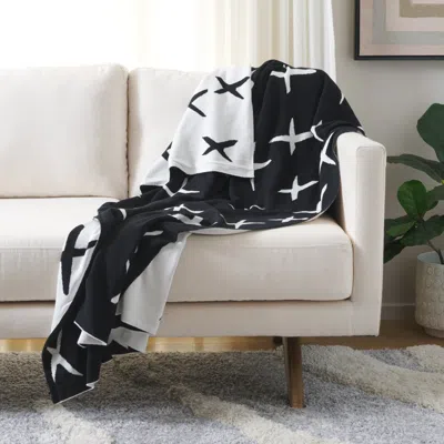 Safavieh Alto Throw In Black