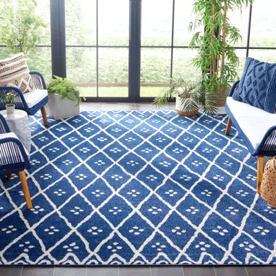 Safavieh Amherst Machine Made Area Rug, Blue / Creme Contemporary Style Easy Care