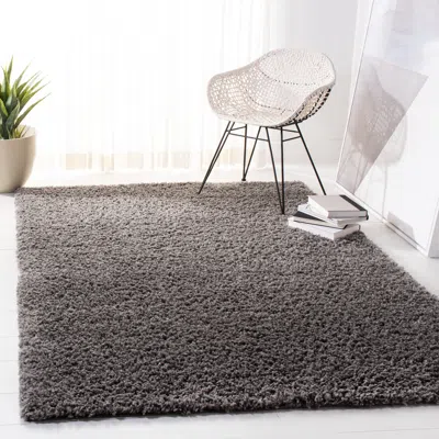 Safavieh August Shag Machine Made Area Rug, Grey Shag / Flokati Style Easy Care In Gray