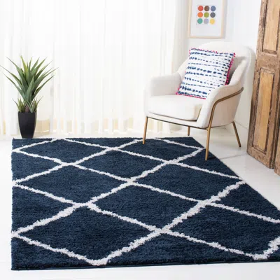 Safavieh August Shag Machine Made Area Rug, Navy / Ivory Shag / Flokati Style Easy Care