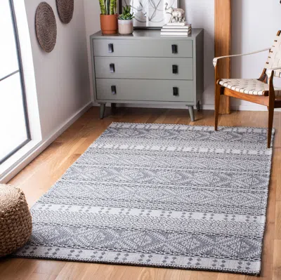 Safavieh Augustine Machine Made Area Rug, Light Grey / Anthracite Bohemian Style Easy Care