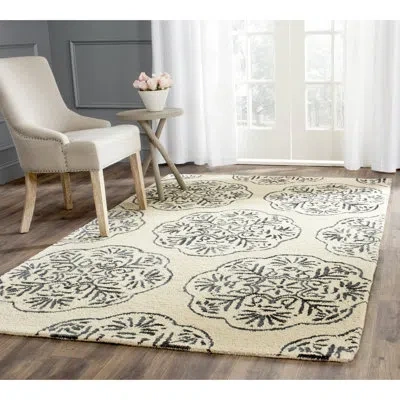 Safavieh Bella Hand Tufted Wool Damask Rug In Ivory And Charcoal