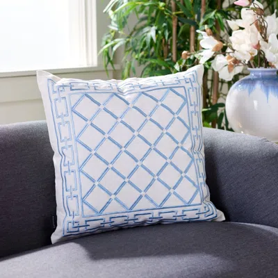 Safavieh Bentra Pillow In Gray