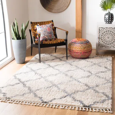 Safavieh Berber Fringe Shag Machine Made Area Rug, Cream / Grey Shag / Flokati Style Easy Care In Neutral