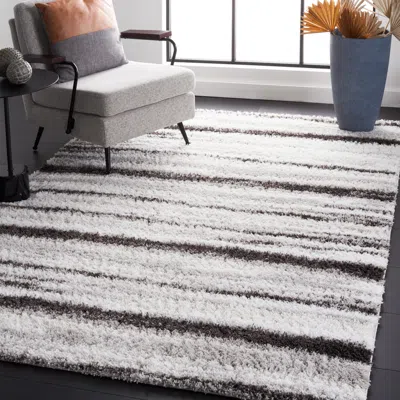 Safavieh Berber Shag Machine Made Area Rug, Light Grey / Dark Grey Shag / Flokati Style Easy Care In Gray