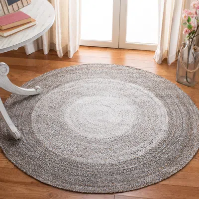 Safavieh Braided Hand Made Area Rug, Brown / Beige Country Floral Style Non-shedding