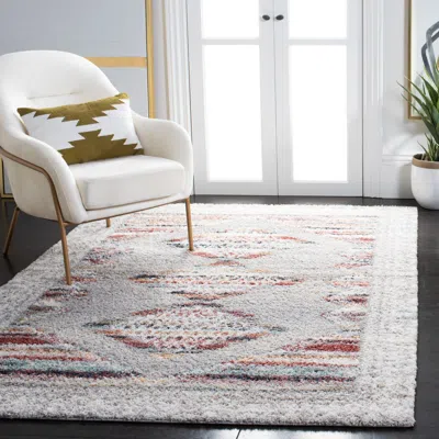 Safavieh Calista Machine Made Area Rug, Grey / Ivory Bohemian Style Easy Care