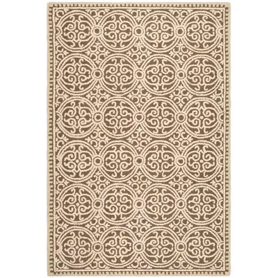 Safavieh Cambridge Cam232a 5'x8' Tan Wool Rug In Brown