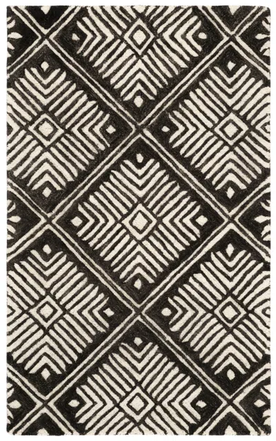Safavieh Cambridge Rug In Black
