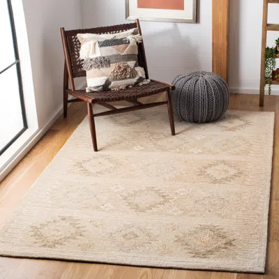 Safavieh Capri Hand Made Area Rug, Beige Bohemian Style Non-shedding In Neutral