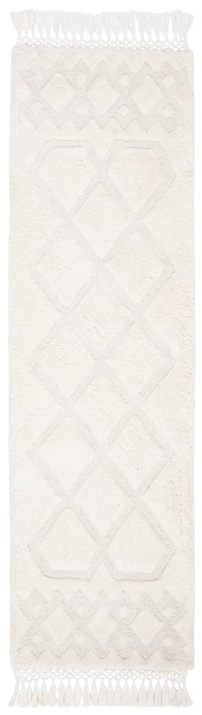 Safavieh Casablanca Collection Rug In White