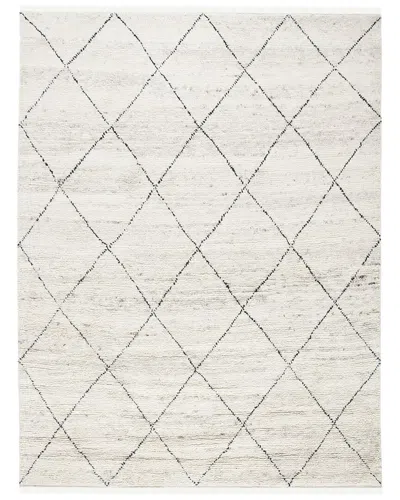 Safavieh Casablanca Hand Knotted Wool Rug In White