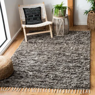 Safavieh Casablanca Hand Made Area Rug, Grey Shag / Flokati Style Non-shedding In Black
