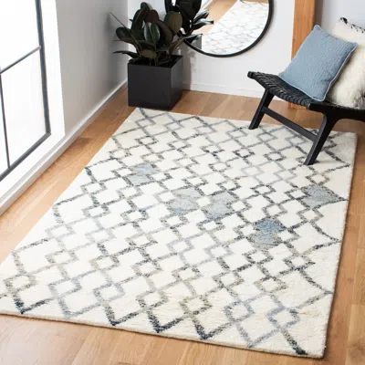 Safavieh Casablanca Hand Made Area Rug, Ivory / Grey Bohemian Style Non-shedding In Multi