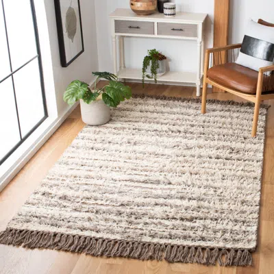 Safavieh Casablanca Hand Made Area Rug, Natural / Ivory Shag / Flokati Style Non-shedding