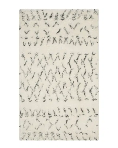 Safavieh Casablanca Hand-tufted Rug In White