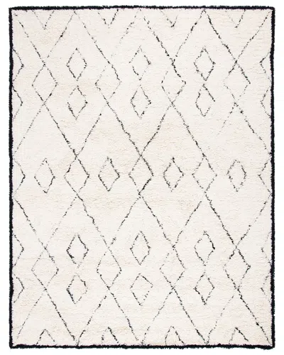 Safavieh Casablanca Hand Tufted Wool Rug In White