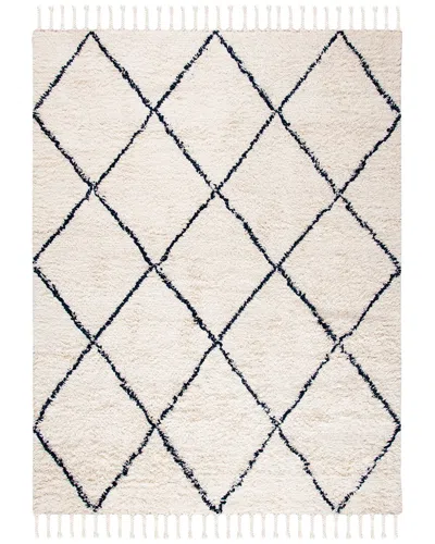 Safavieh Casablanca Hand Woven Wool Rug In Neutral