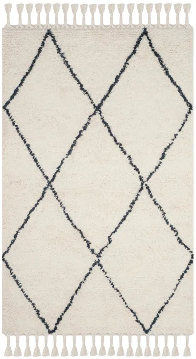 Safavieh Casablanca Handmade Rug In Neutral