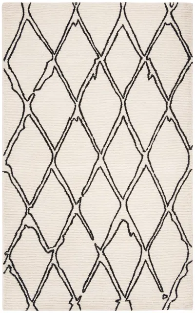 Safavieh Casablanca Handmade Rug In White