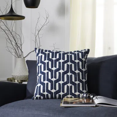 Safavieh Chauncy Pillow In Black