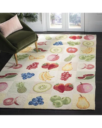 Safavieh Chelsea Fruit Lovers Hand Hooked Wool Rug In White