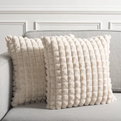 Safavieh Chess Pillow In Neutral