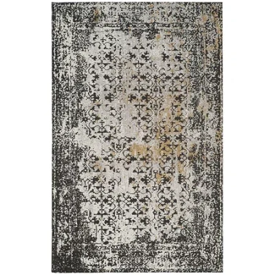 Safavieh Classic Vintage Collection Wynonna Oriental Area Rug In Multi