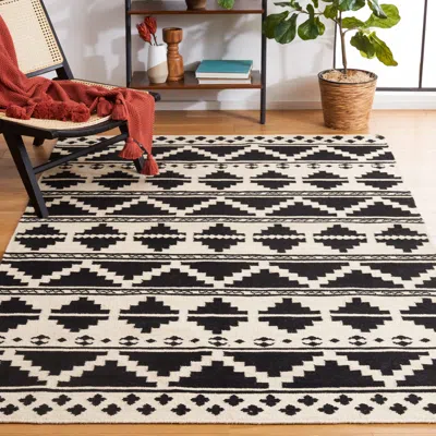 Safavieh Dhurries Hand Made Area Rug, Black / Ivory Bohemian Style Non Shedding