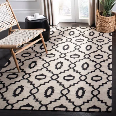 Safavieh Dhurries Hand Made Area Rug, Ivory / Black Contemporary Style Non Shedding