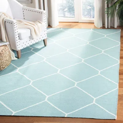 Safavieh Dhurries Hand Made Area Rug, Light Blue / Ivory Contemporary Style Non Shedding