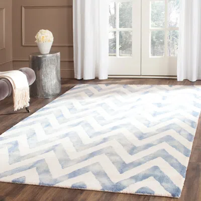 Safavieh Dip Dye Hand Made Area Rug, Ivory / Blue Contemporary Style Non Shedding
