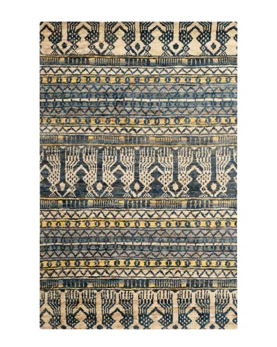 Safavieh Discontinued  Hand-knotted Bohemian 648 Rug