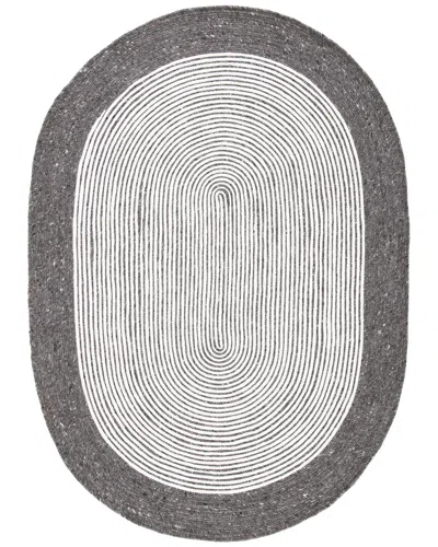 Safavieh Dnu  Braided Wool-blend Area Rug In Charcoal