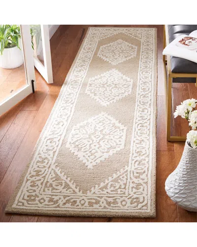 Safavieh Metro Wool-blend Rug In Ivory
