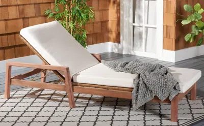 Safavieh Donnamaria Wicker Sun Lounger In Neutral