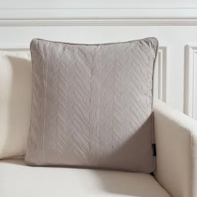 Safavieh Faina Pillow In Gray