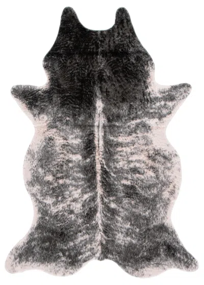 Safavieh Faux Cow Hide Rug In Black