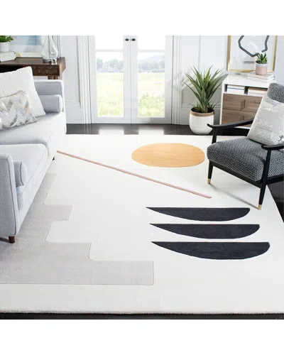 Safavieh Fifth Avenue Leanne Hand Tufted Rug In Multi