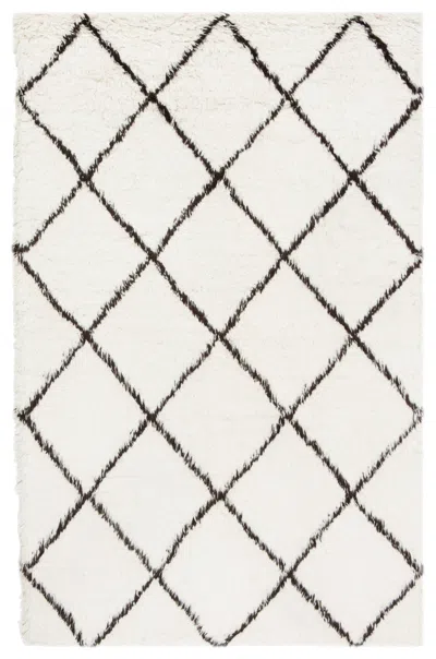 Safavieh Flokati Handmade Rug In White