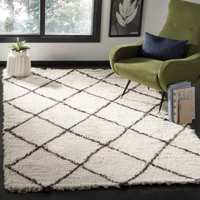 Safavieh Flokati Shag Hand Made Area Rug, Ivory / Brown Shag / Flokati Style Non-shedding